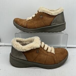 Bzees Shoes Womens 6 Golden Ankle Bootie Slip On Faux Fur Lightweight Comfort